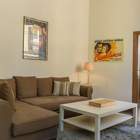 Palazzo Borghese Lovely Flat โรม ภายนอก รูปภาพ