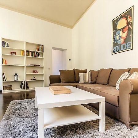 Palazzo Borghese Lovely Flat โรม ภายนอก รูปภาพ