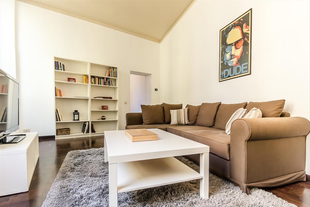 Palazzo Borghese Lovely Flat โรม ภายนอก รูปภาพ